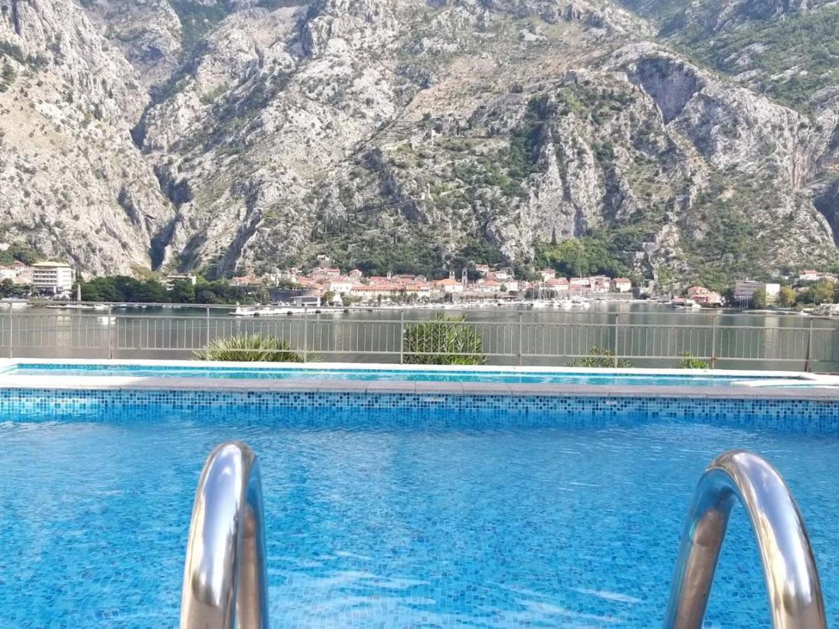 Ferienwohnung Radiant Kotor Exterior foto