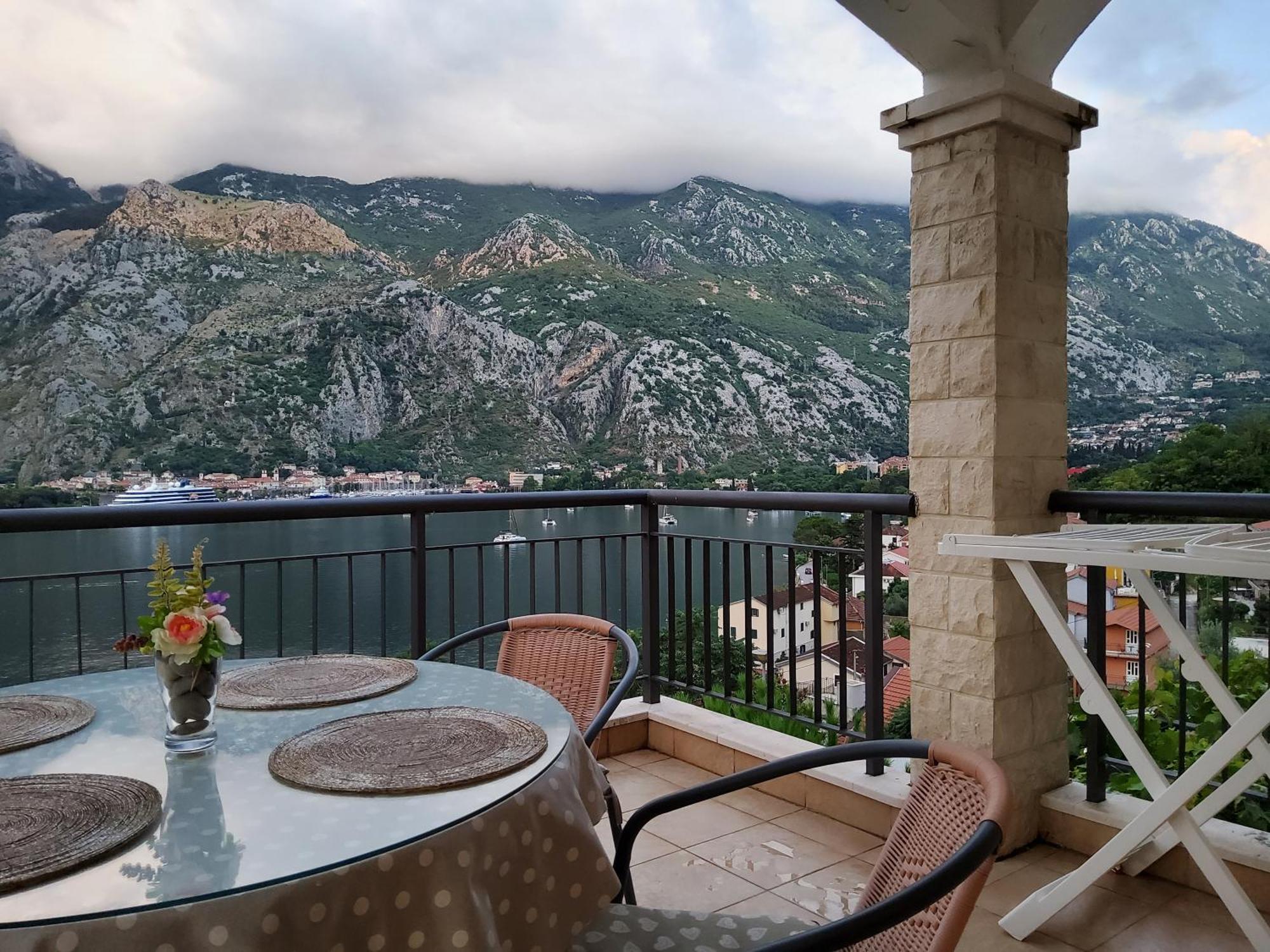 Ferienwohnung Radiant Kotor Exterior foto